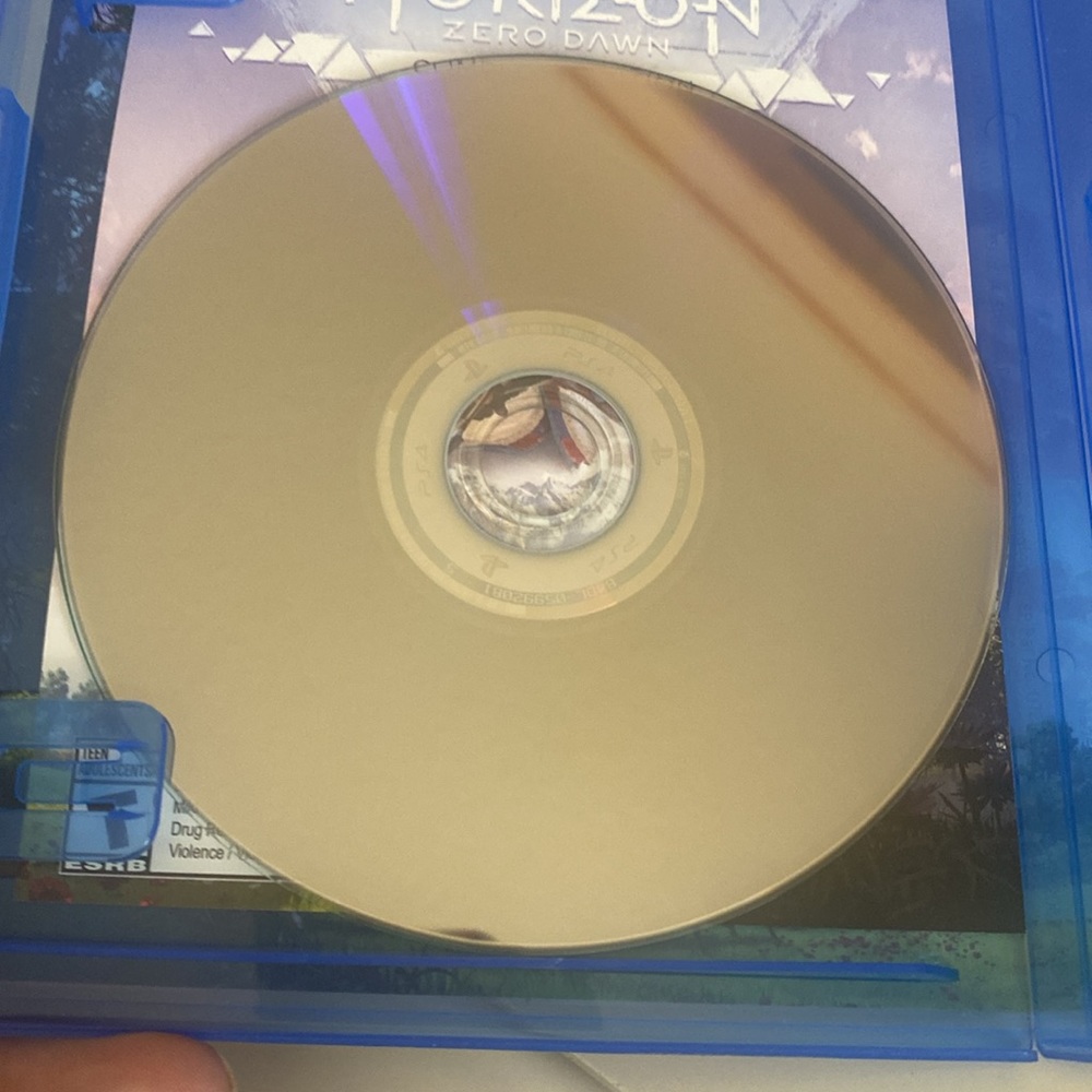 PS4 Horizon Zero Down. In Excellent Condition - Picture 5 of 5